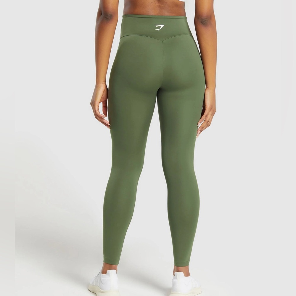 LIKE NEW Gymshark Training Leggings - Core Olive - Picture 9 of 10